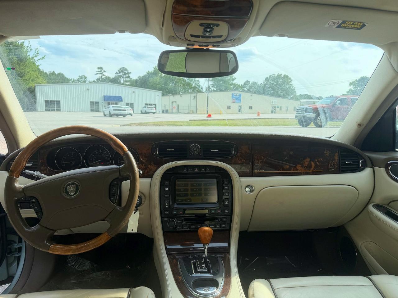 2005 Jaguar Vandenplas Blue vin: SAJWA82C55SG45255