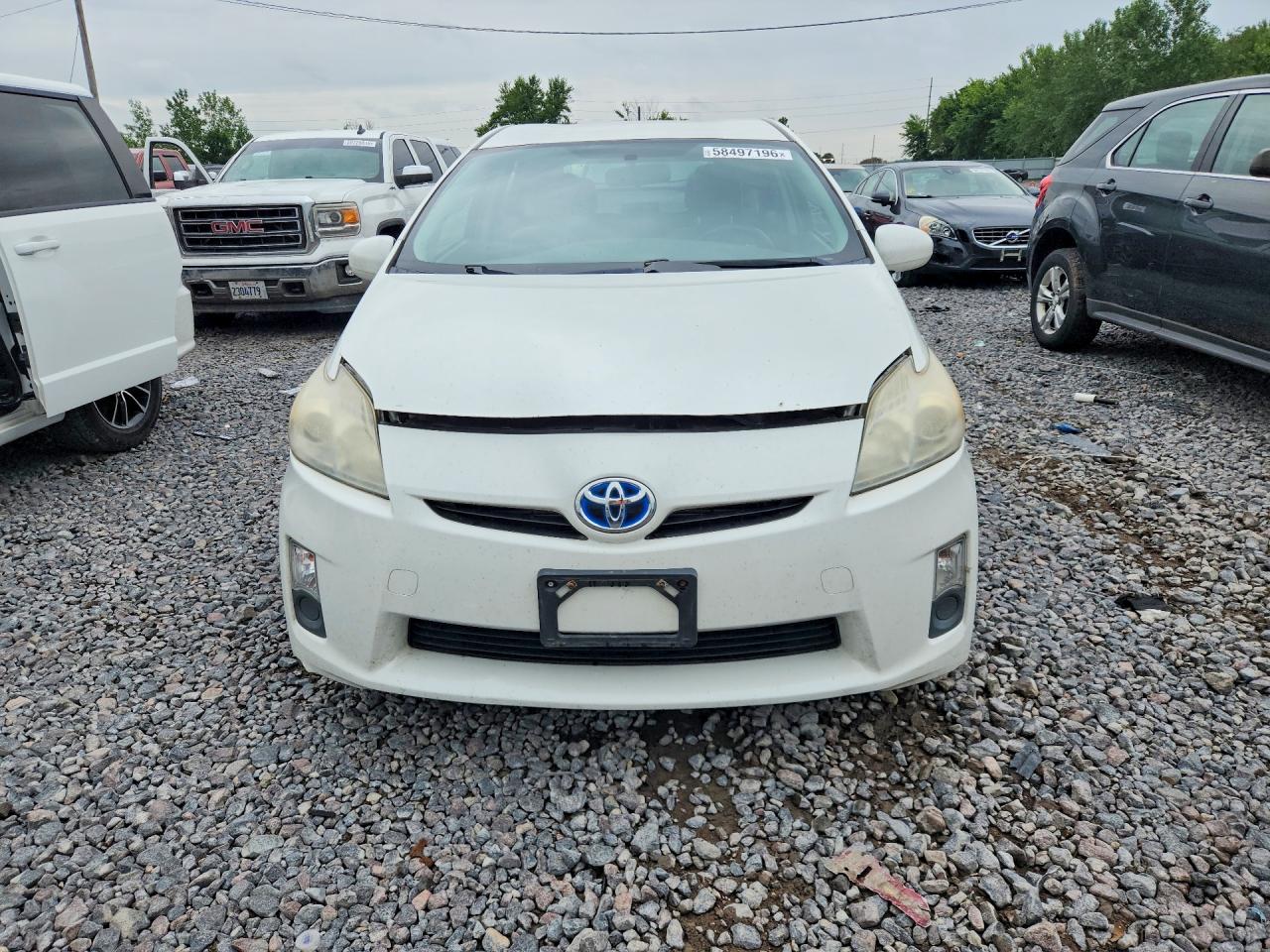 2011 Toyota Prius Two White vin: JTDKN3DU4B0275124