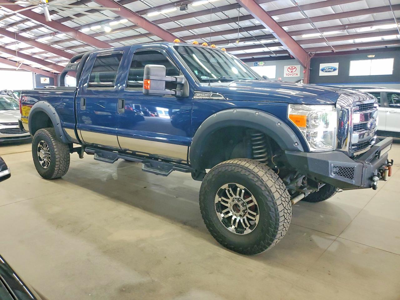 2013 Ford F250 Super Duty Blue vin: 1FT7W2B61DEB21431