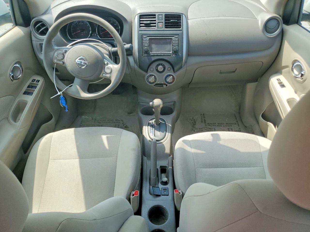 2013 Nissan Versa 1.6 S White vin: 3N1CN7AP6DL869362