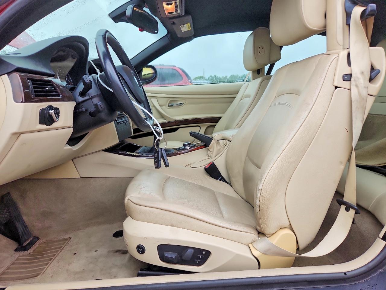 2011 Bmw 335 I Red vin: WBADX7C50BE242061