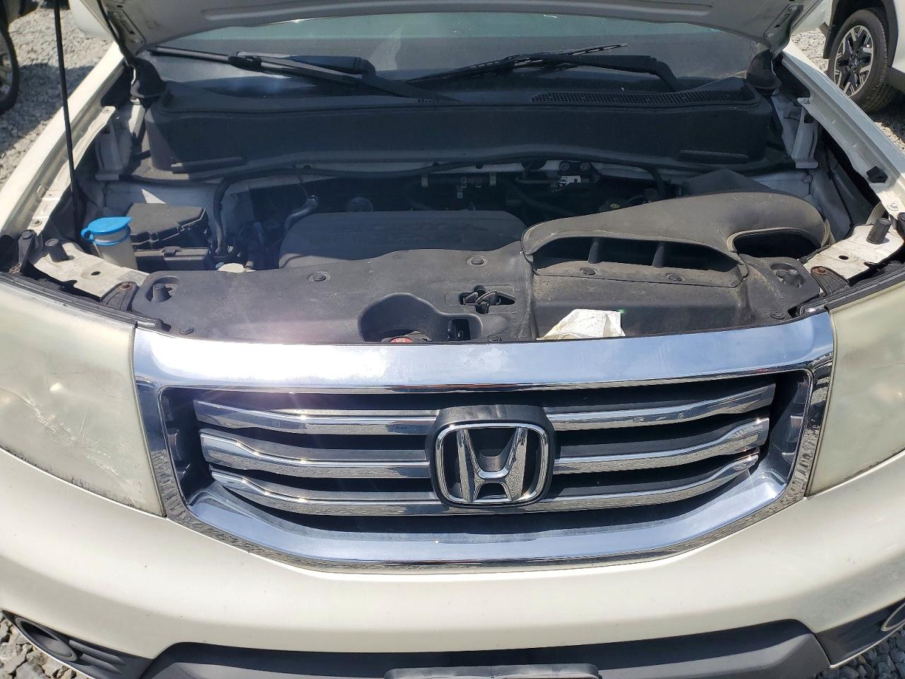 2012 Honda Pilot Touring White vin: 5FNYF4H95CB018155