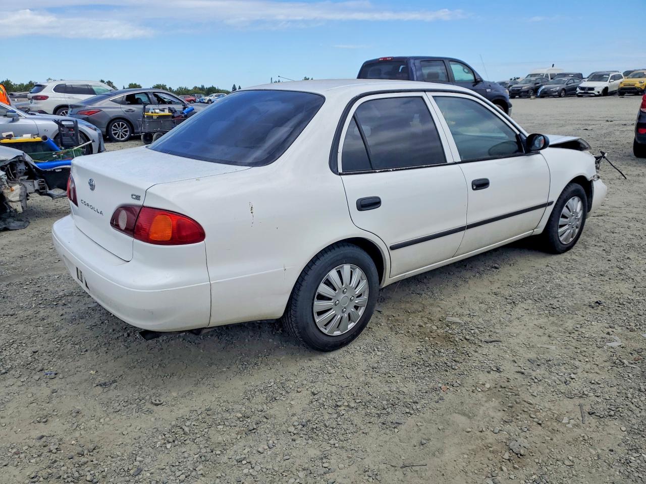 2002 Toyota Corolla Ce White vin: 1NXBR12E02Z585750