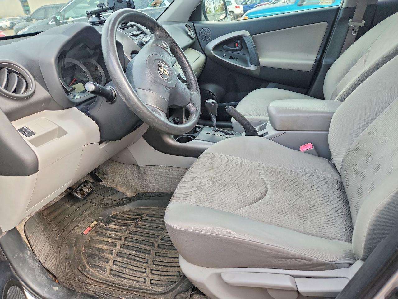 2010 Toyota Rav4 Base Silver vin: JTMZF4DV8AD026777