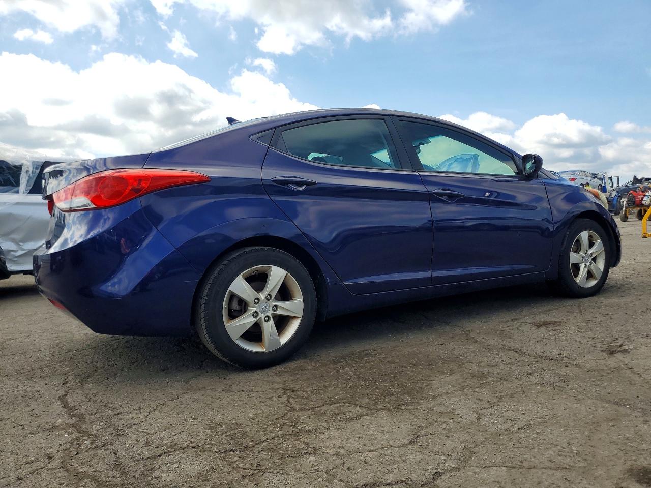2012 Hyundai Elantra Gls Синий vin: 5NPDH4AE8CH103282