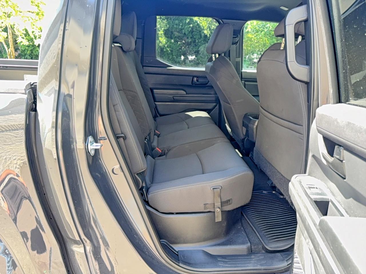 2025 Toyota Tacoma Sr5 Gray vin: 3TMLB5JN3SM154801