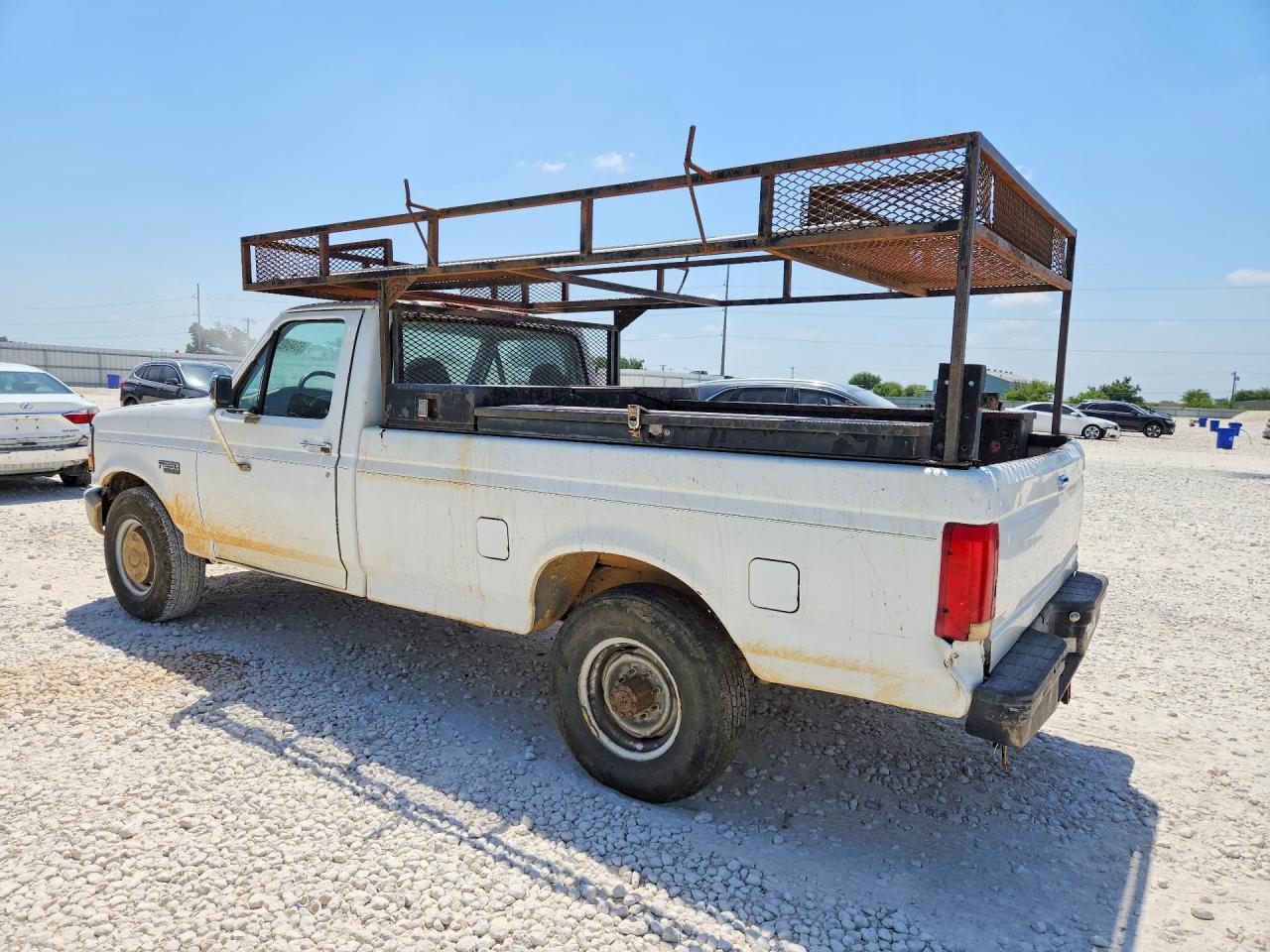 1997 Ford F250 White vin: 3FTHF25H6VMA72630