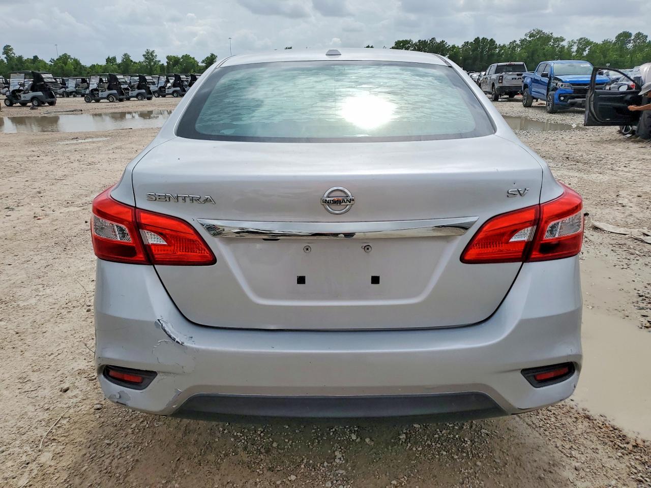 2017 Nissan Sentra Sv Silver vin: 3N1AB7AP5HY397793