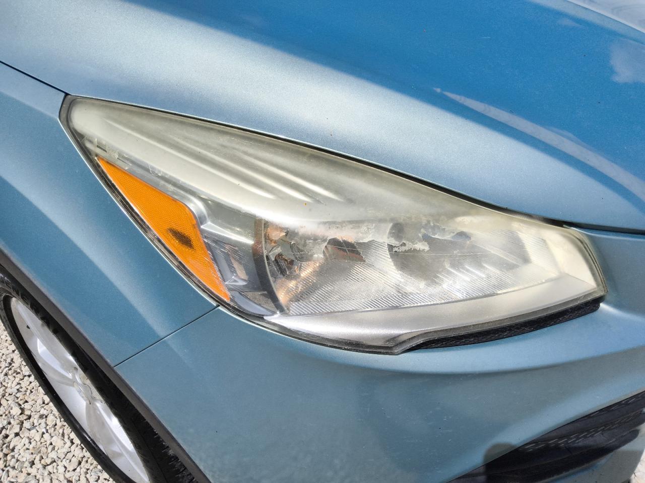 2013 Ford Escape Se Blue vin: 1FMCU0GX7DUA25718 Damage: Right Head Lamp, Faded, Repair Required