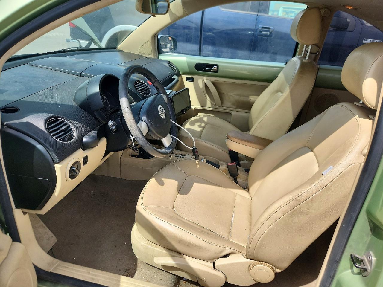 2009 Volkswagen New Beetle S Green vin: 3VWRG31C89M509452