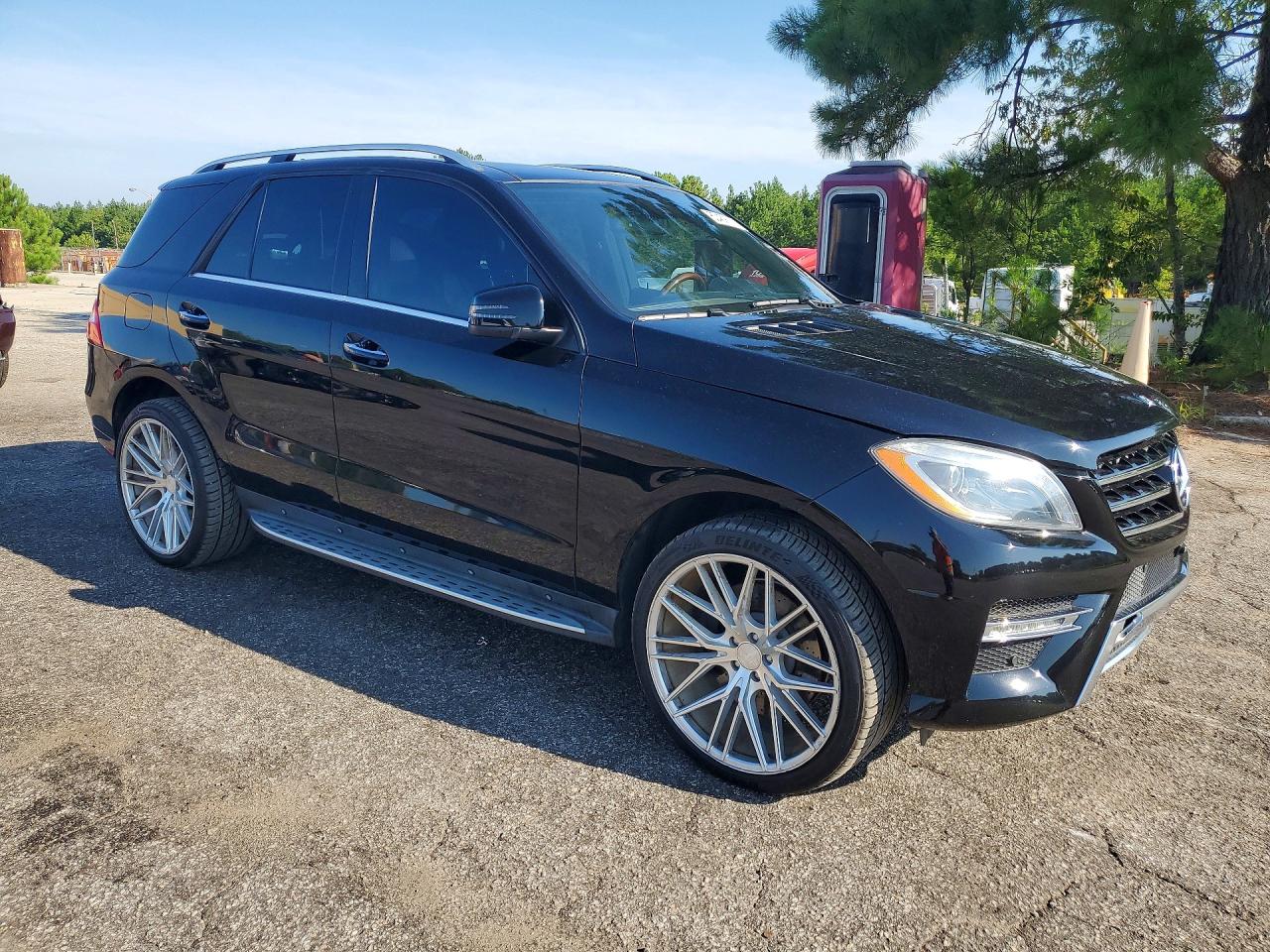 2014 Mercedes-benz Ml 550 4matic Black vin: 4JGDA7DB4EA308109