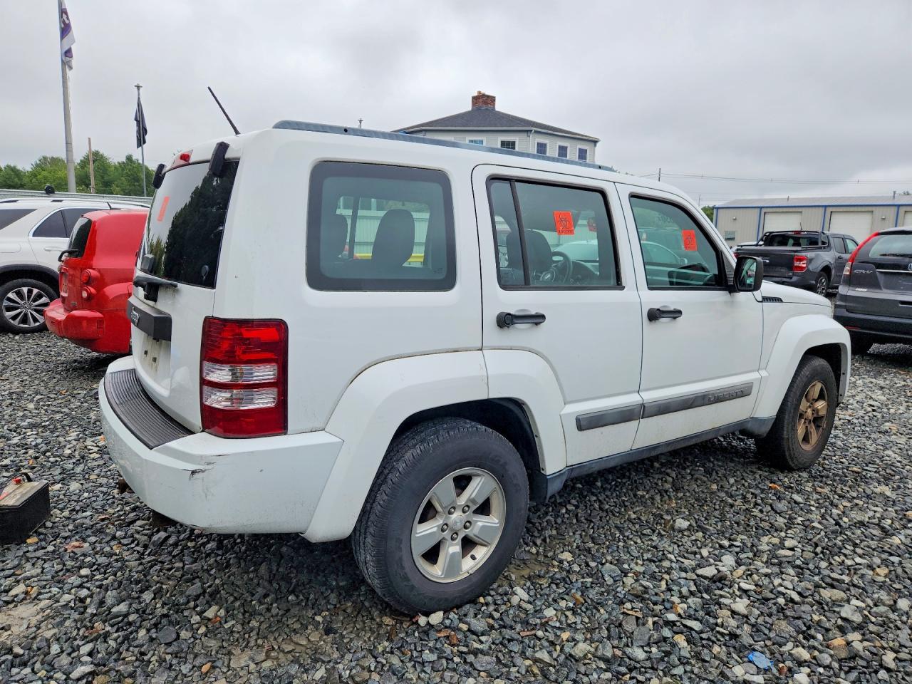 2011 Jeep Liberty Sport White vin: 1J4PN2GK6BW521334