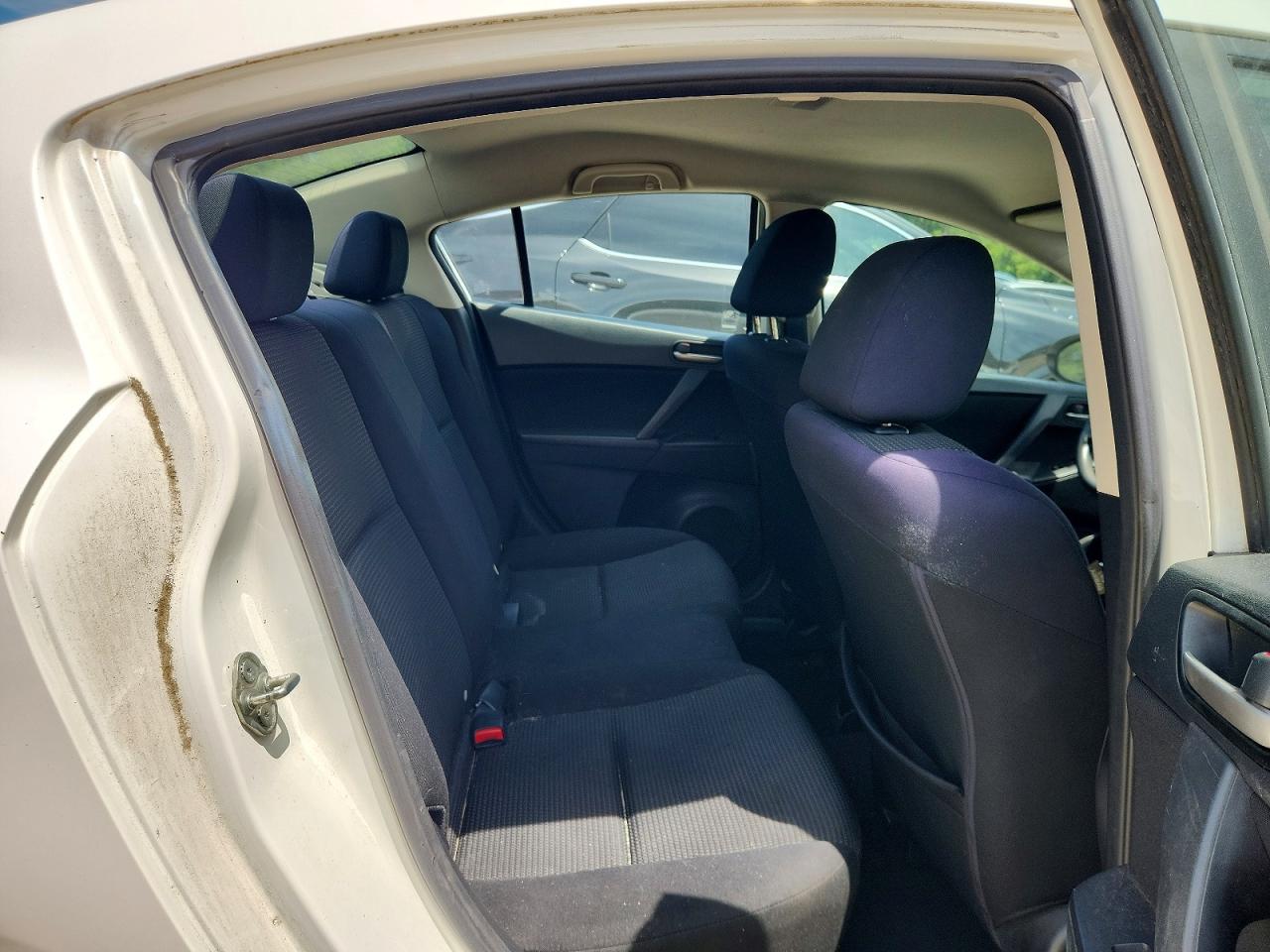 2013 Mazda 3 I White vin: JM1BL1U75D1706670