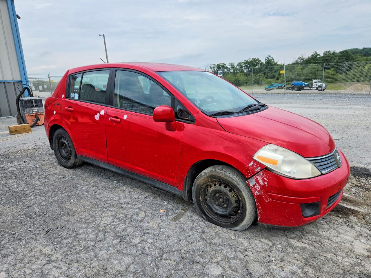 2009 Nissan Versa 1.8 S Red vin: 3N1BC13E19L364959