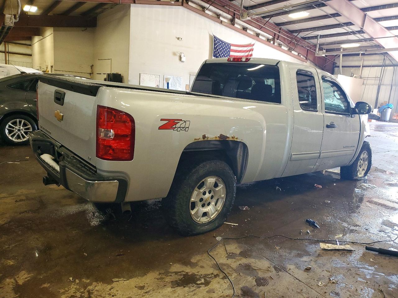 2013 Chevrolet Silverado K1500 Lt Silver vin: 1GCRKSE70DZ412441