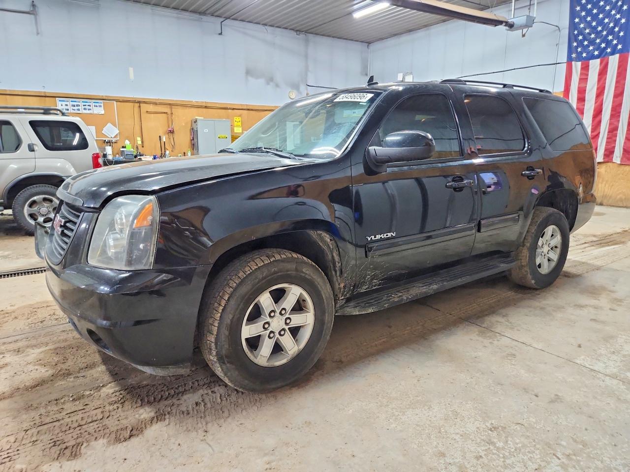 2014 Gmc Yukon Sle Black vin: 1GKS2AE02ER113084