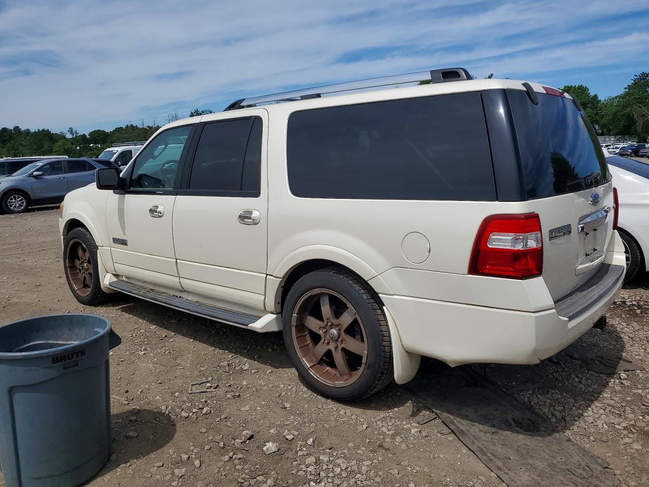 2007 Ford Expedition El Limited White vin: 1FMFK20567LA08197