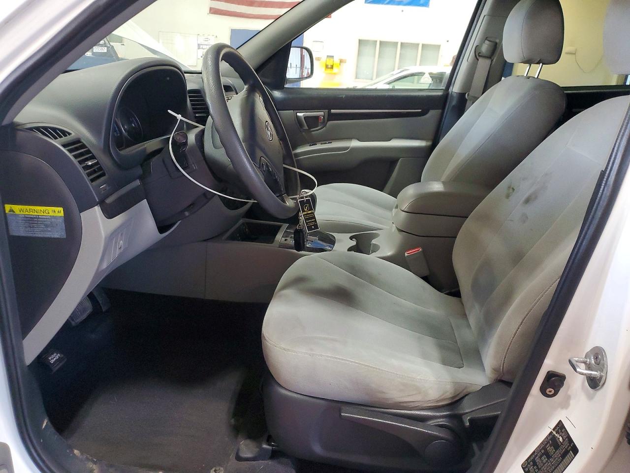 2009 Hyundai Santa Fe Gls White vin: 5NMSG13D69H325354
