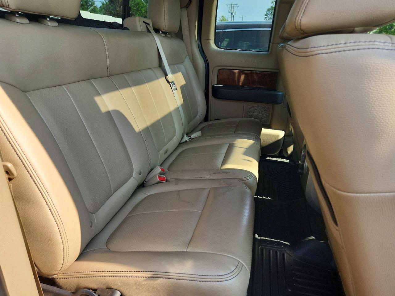 2010 Ford F150 Super Cab Black vin: 1FTFX1EVXAFC26786