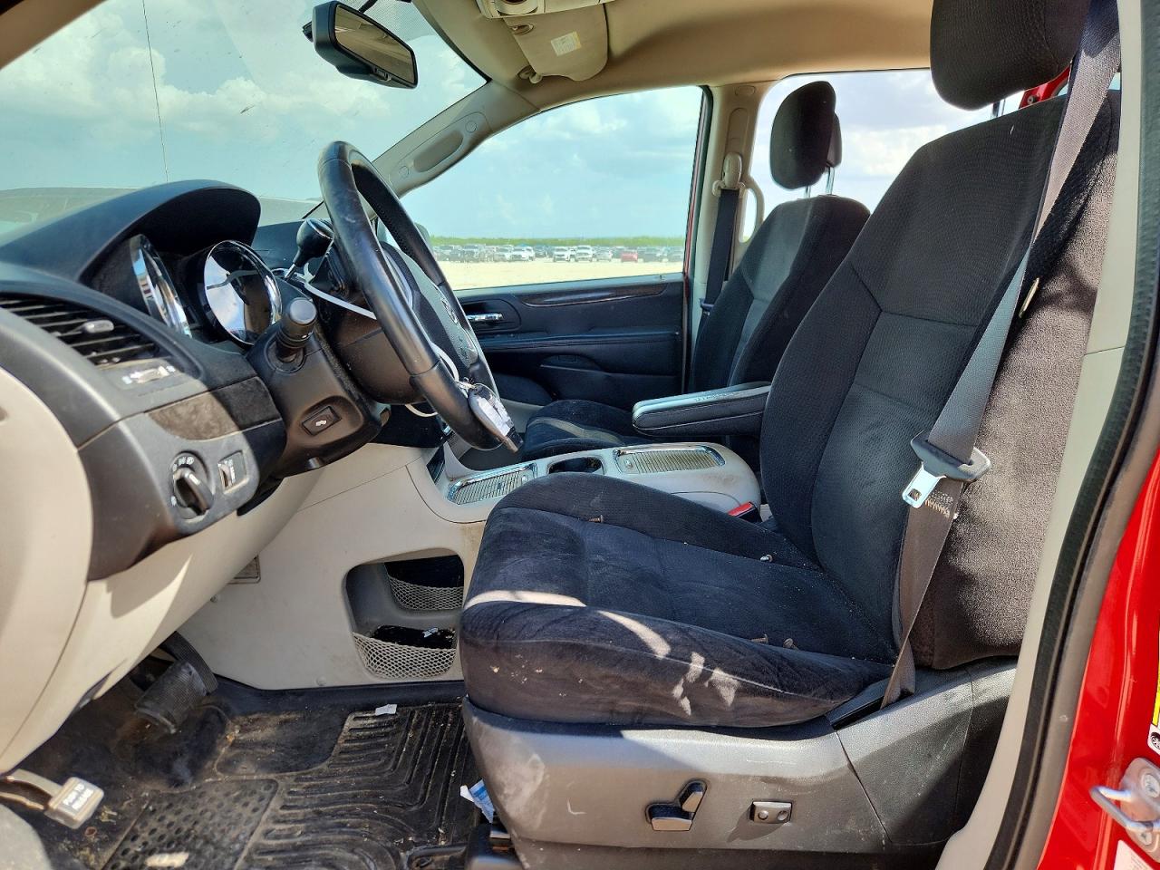 2014 Dodge Grand Caravan Sxt Red vin: 2C4RDGCG2ER250818