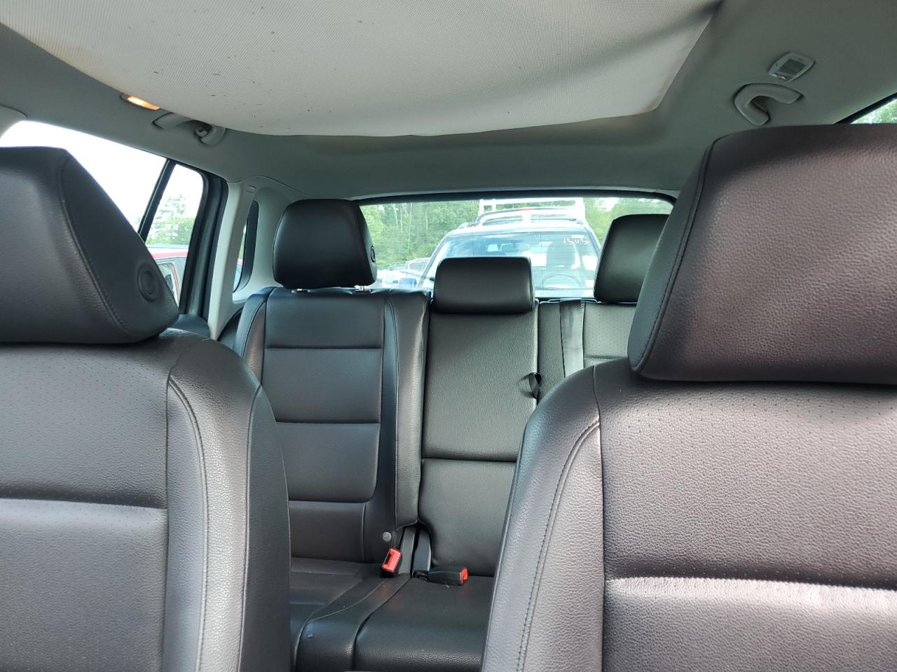 2012 Volkswagen Tiguan S Серый vin: WVGBV7AXXCW078507