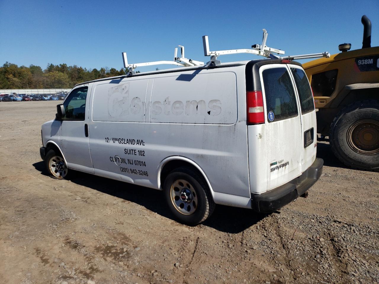 2010 Gmc Savana G1500 White vin: 1GTUHAD42A1139409