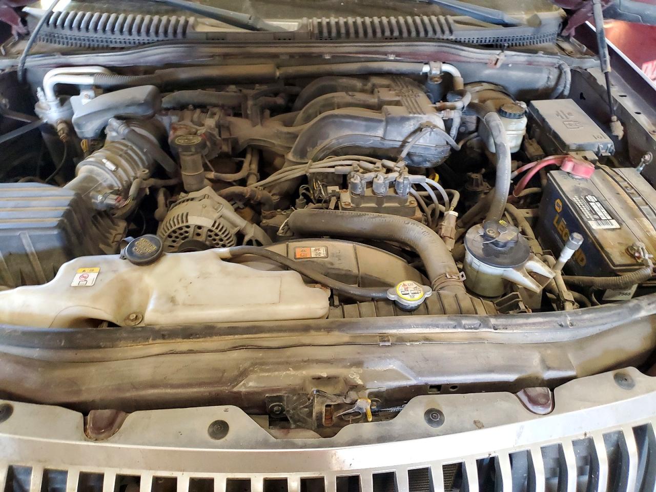 2007 Mercury Mountaineer Luxury Maroon vin: 4M2EU47E87UJ12495