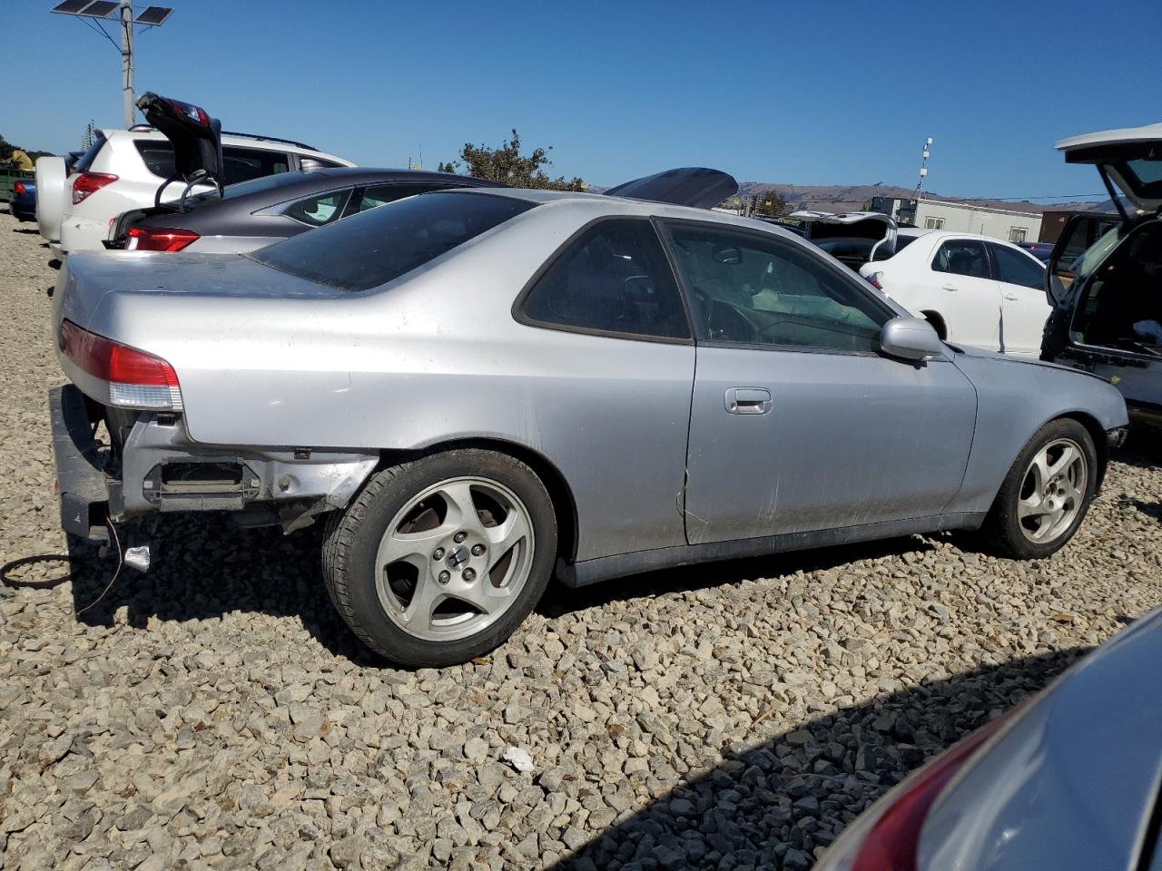 2001 Honda Prelude Silver vin: JHMBB62461C006101