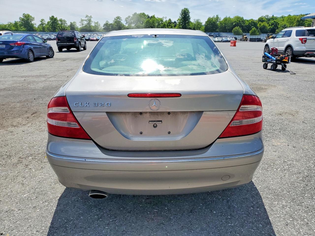 2005 Mercedes-benz Clk 320c Silver vin: WDBTJ65J95F128626