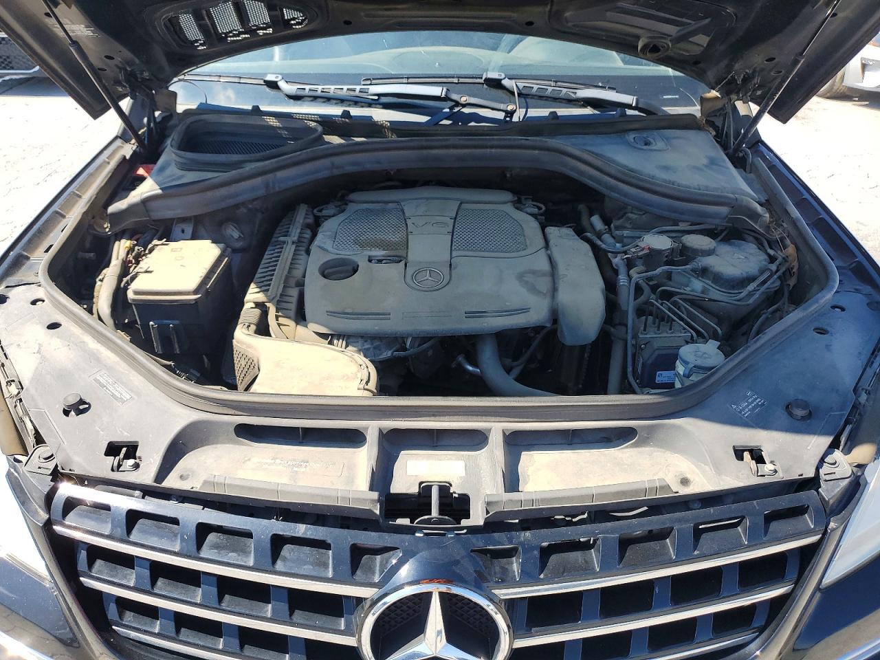 2015 Mercedes-benz Ml 350 4matic Black vin: 4JGDA5HB4FA541925