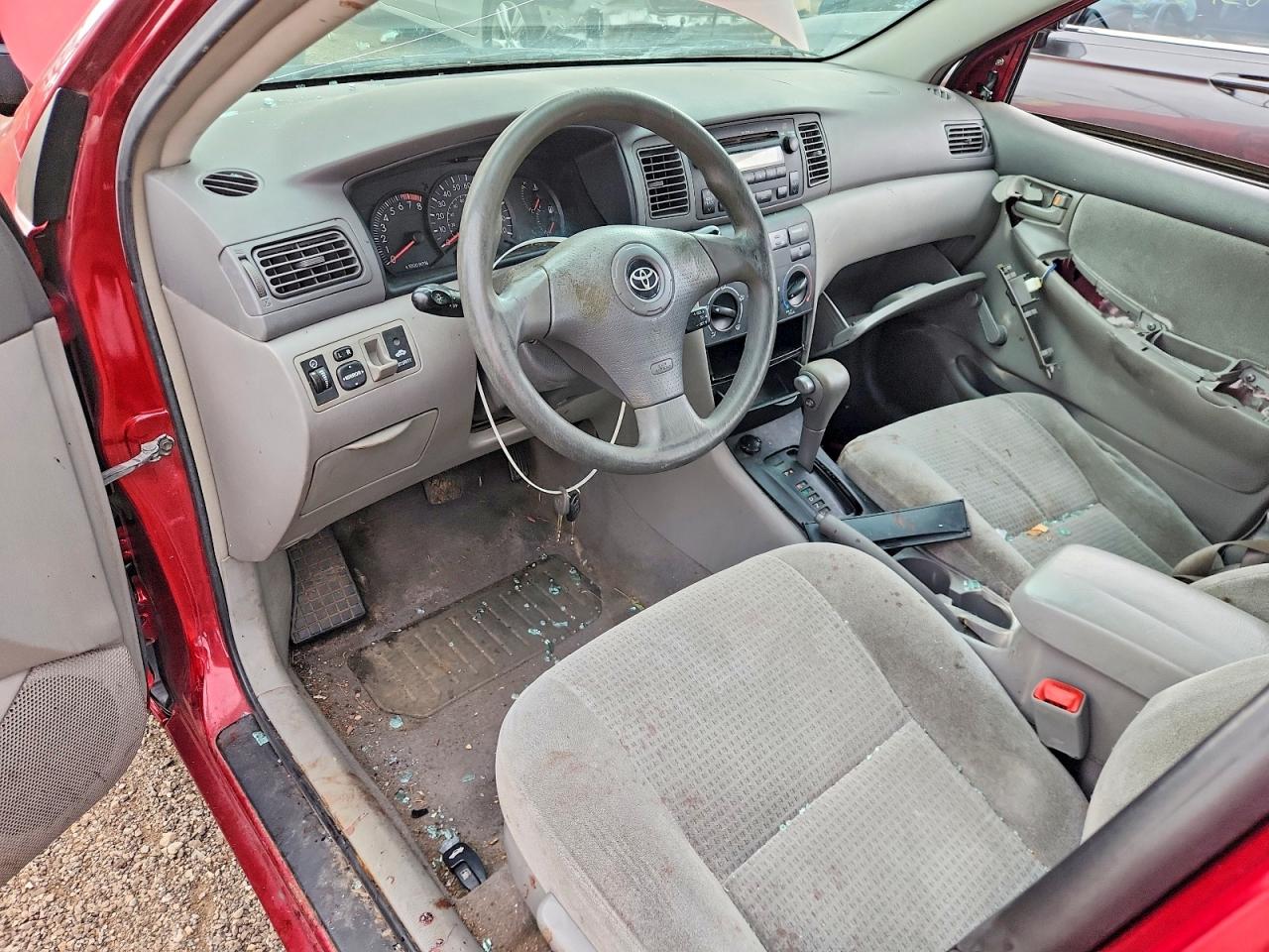 2007 Toyota Corolla Ce Red vin: 1NXBR32E87Z764816