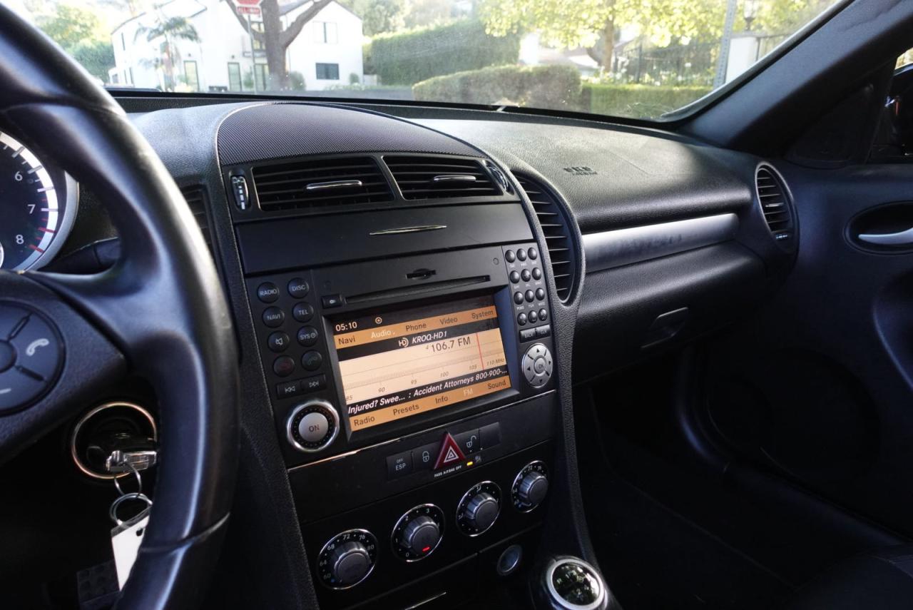2011 Mercedes-benz Slk 300 Черный vin: WDBWK5EAXBF241260