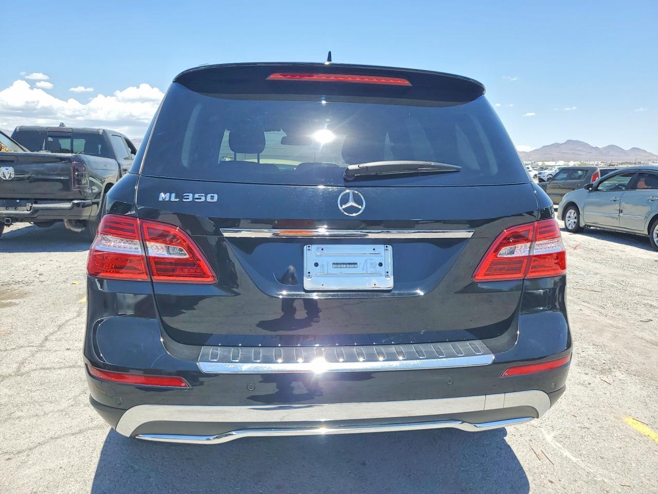 2014 Mercedes-benz Ml 350 Black vin: 4JGDA5JB7EA419150