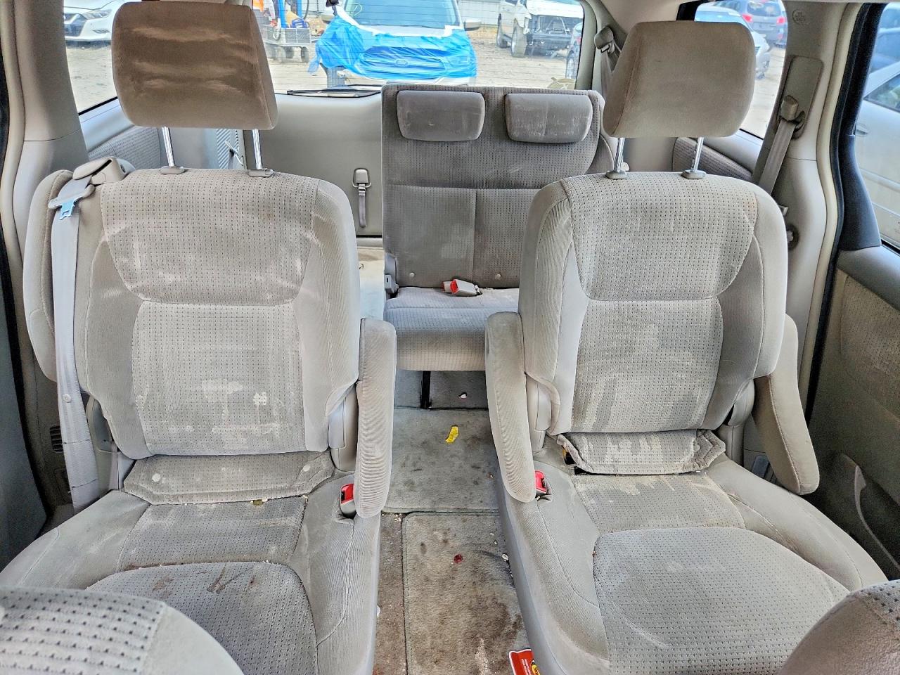 2006 Toyota Sienna Le 7 Passenger Beige vin: 5TDZA23C96S583843