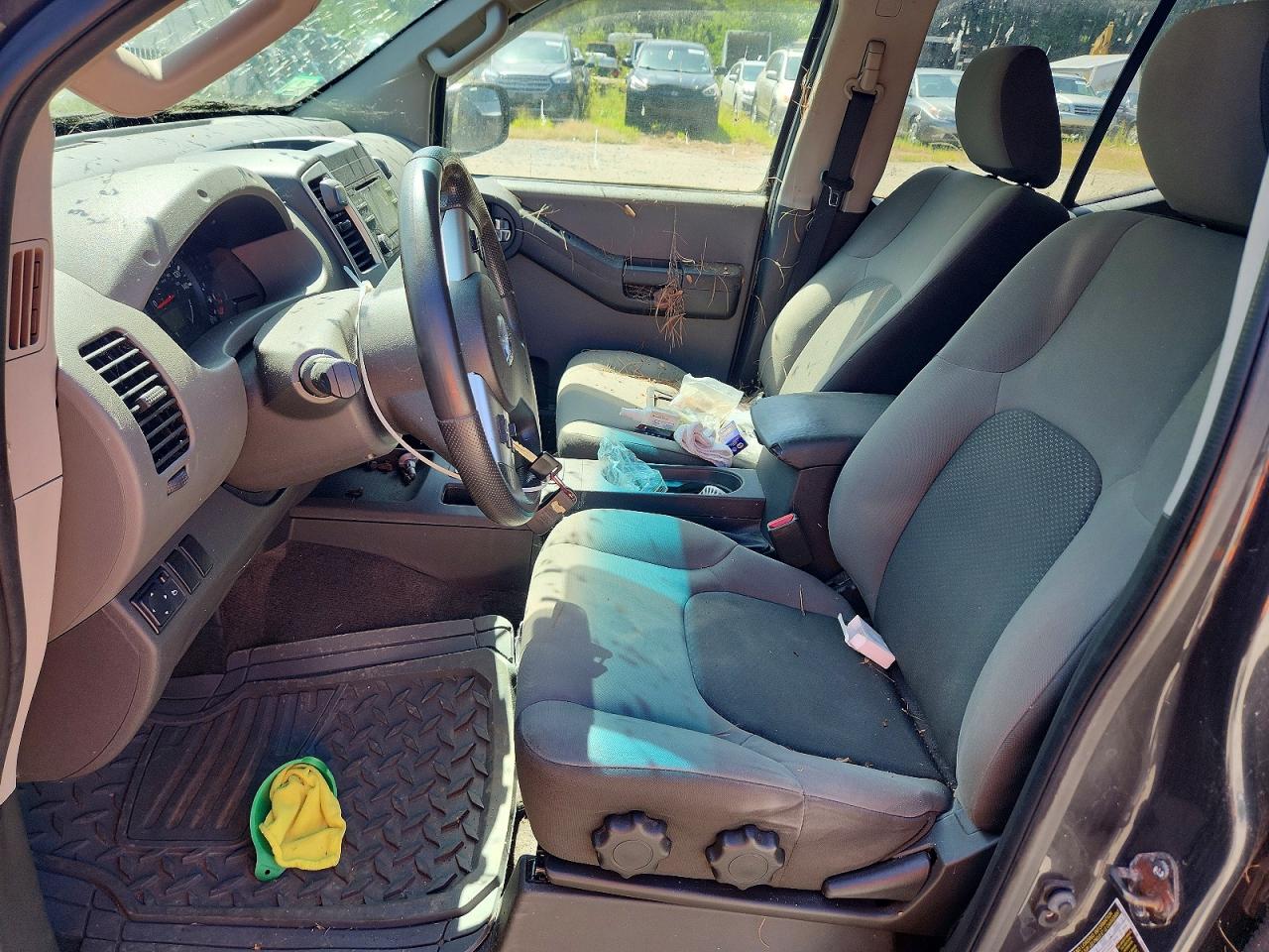 2014 Nissan Xterra S Серый vin: 5N1AN0NU0EN806329