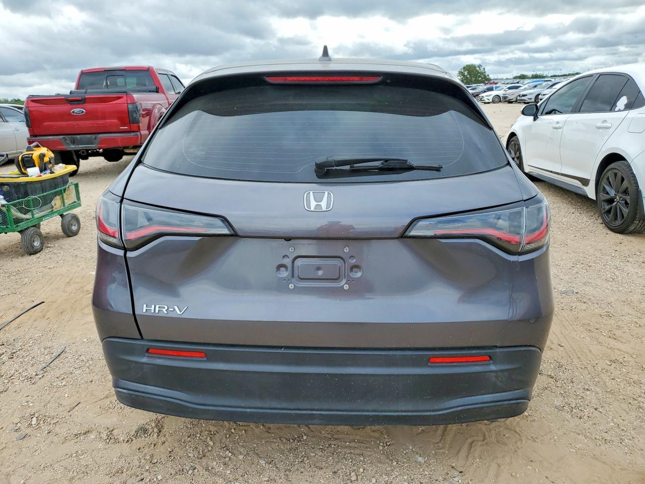 2023 Honda Hr-v Lx Gray vin: 3CZRZ1H35PM740713