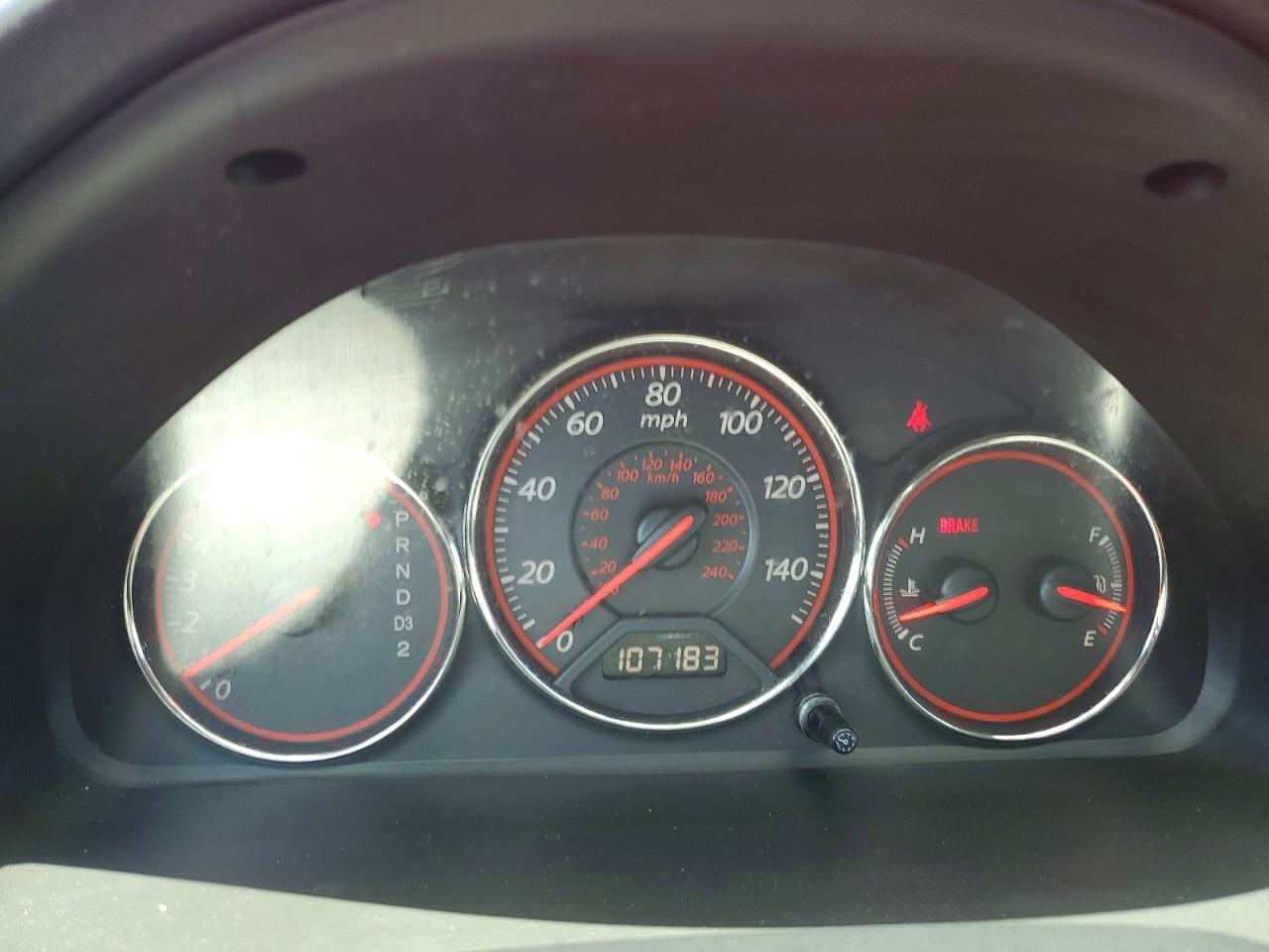 2004 Honda Civic Lx Красный vin: 1HGEM22574L081812