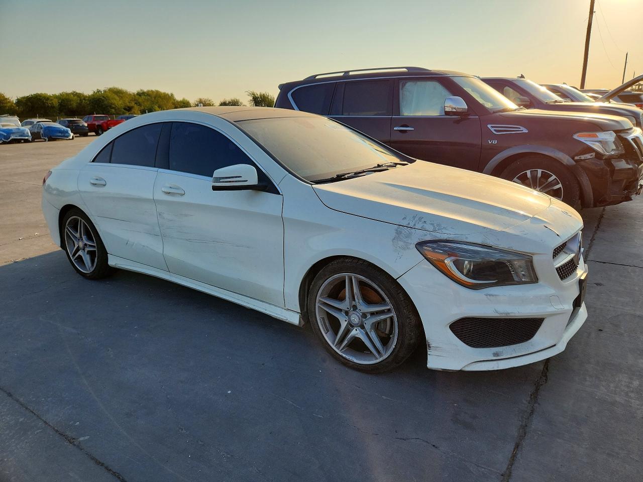 2014 Mercedes-benz Cla 250 White vin: WDDSJ4EB9EN026636