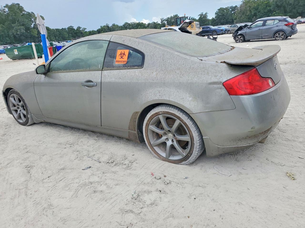 2004 Infiniti G35 Base Silver vin: JNKCV54E44M809368