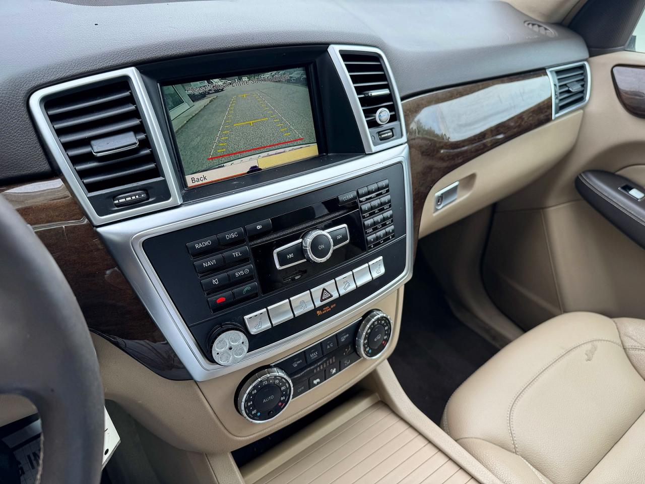 2012 Mercedes-benz Ml 350 4matic White vin: 4JGDA5HB4CA053991