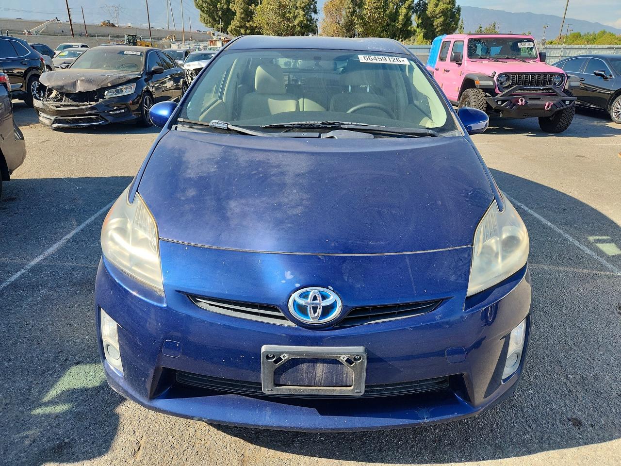 2011 Toyota Prius Two Blue vin: JTDKN3DU3B1384832