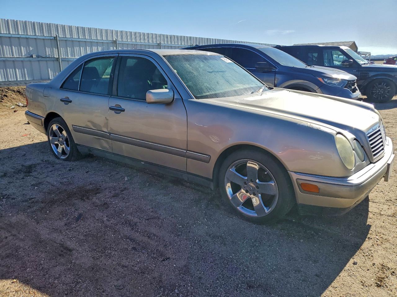 1996 Mercedes-benz E 320 Желто-коричневый vin: WDBJF55FXTJ010822