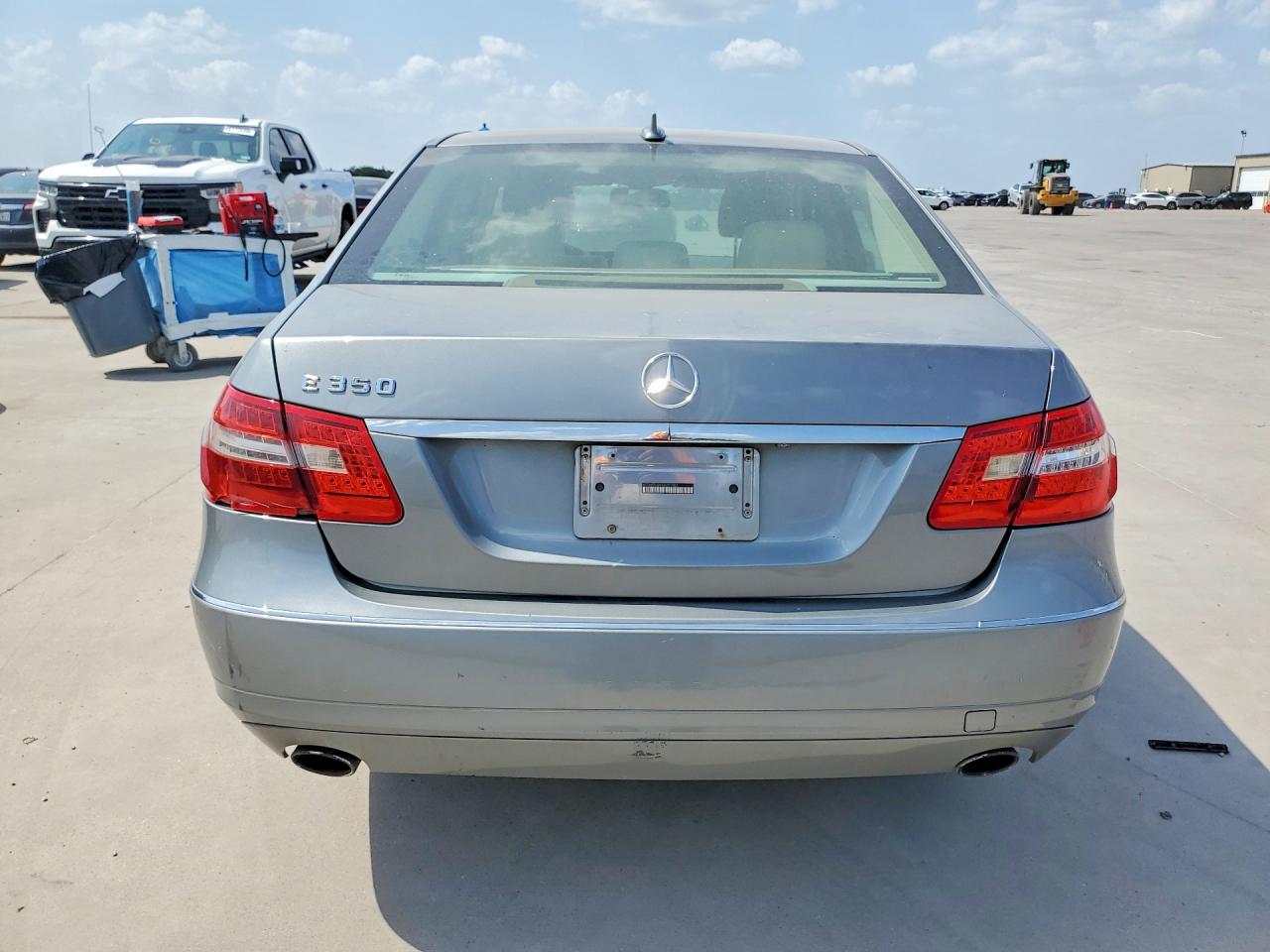 2010 Mercedes-benz E 350 Gray vin: WDDHF5GB9AA051083