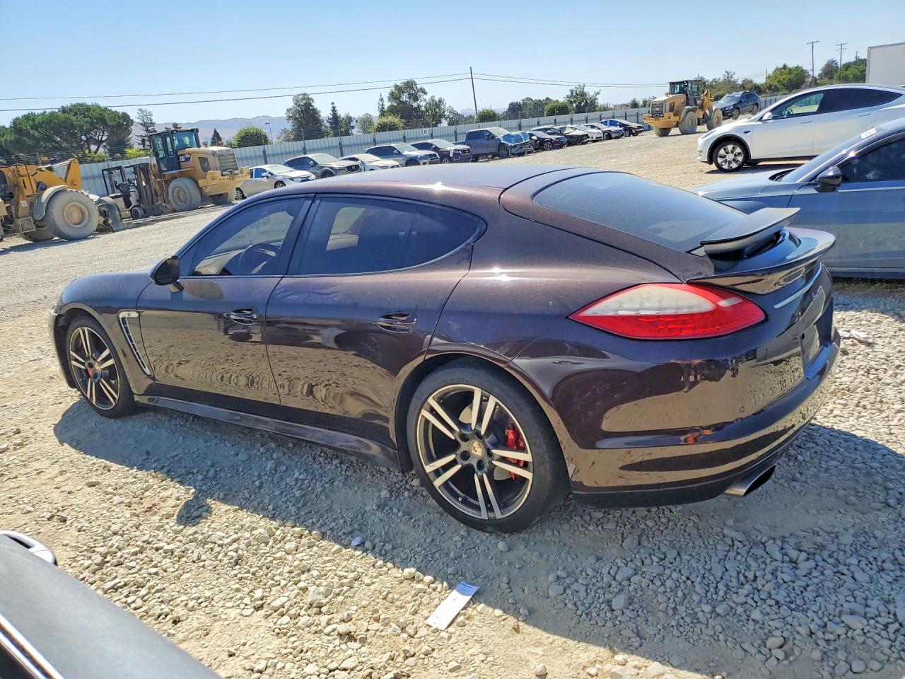 2013 Porsche Panamera 2 Purple vin: WP0AA2A79DL015125