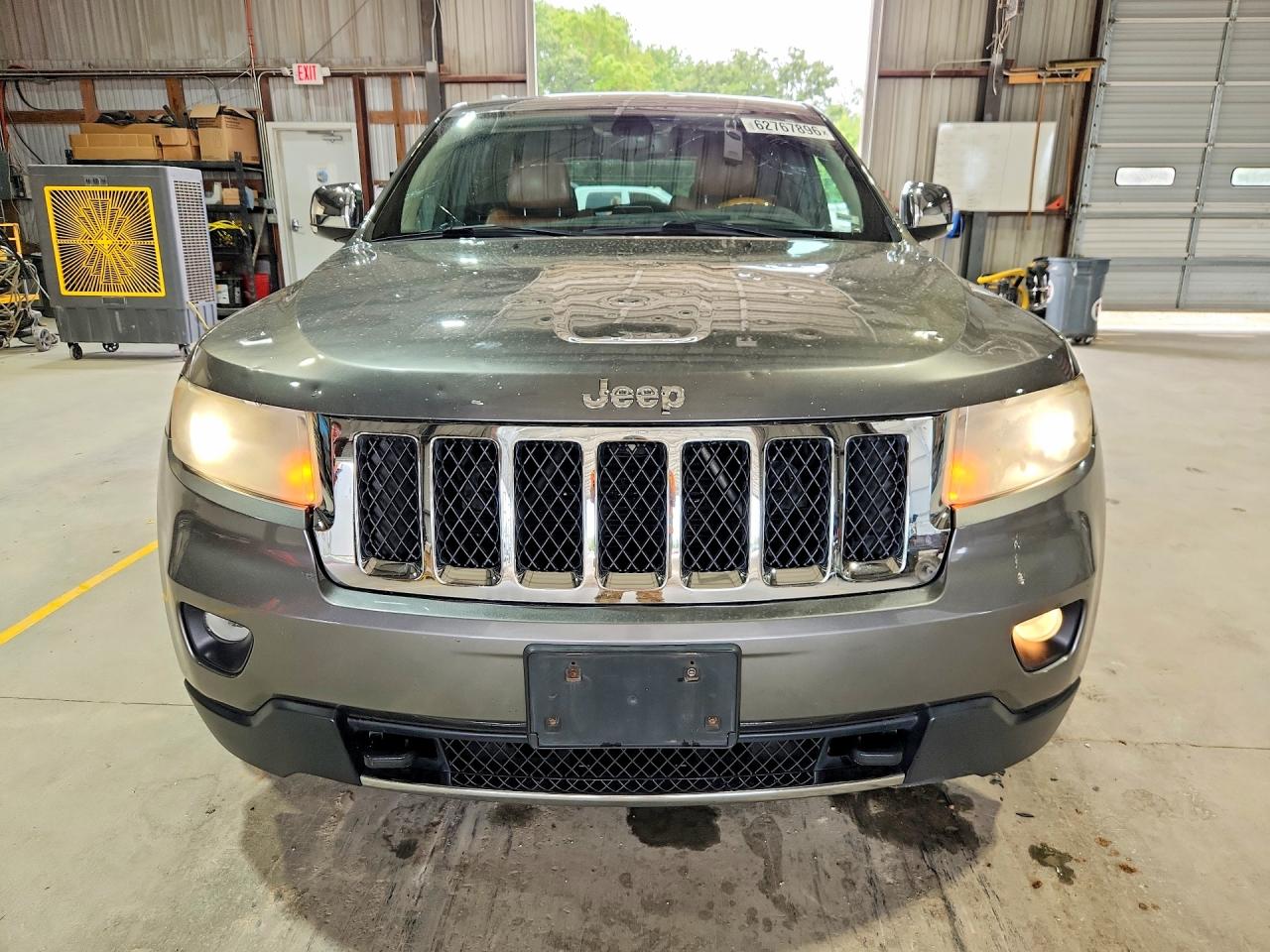 2012 Jeep Grand Cherokee Overland Gray vin: 1C4RJFCGXCC208924