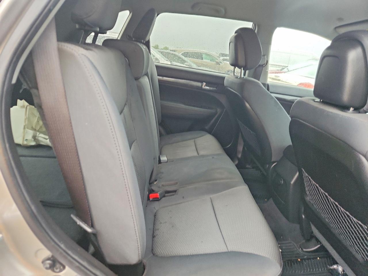 2013 Kia Sorento Lx Silver vin: 5XYKT4A60DG361481