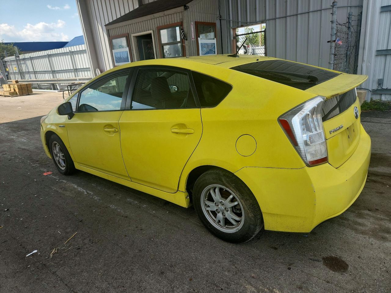 2010 Toyota Prius Ii Yellow vin: JTDKN3DU6A1304289