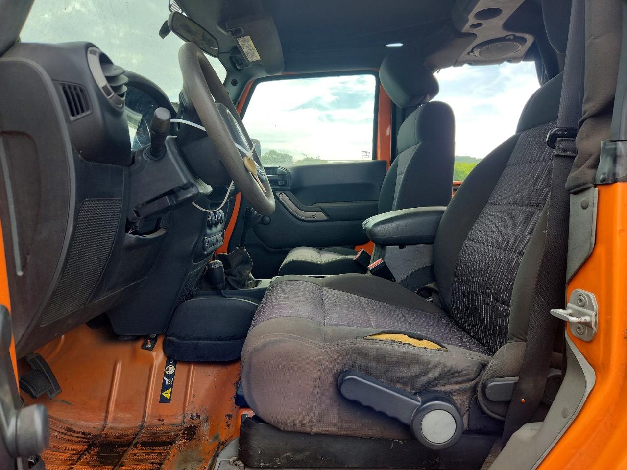 2012 Jeep Wrangler Sport Orange vin: 1C4AJWAG8CL181545