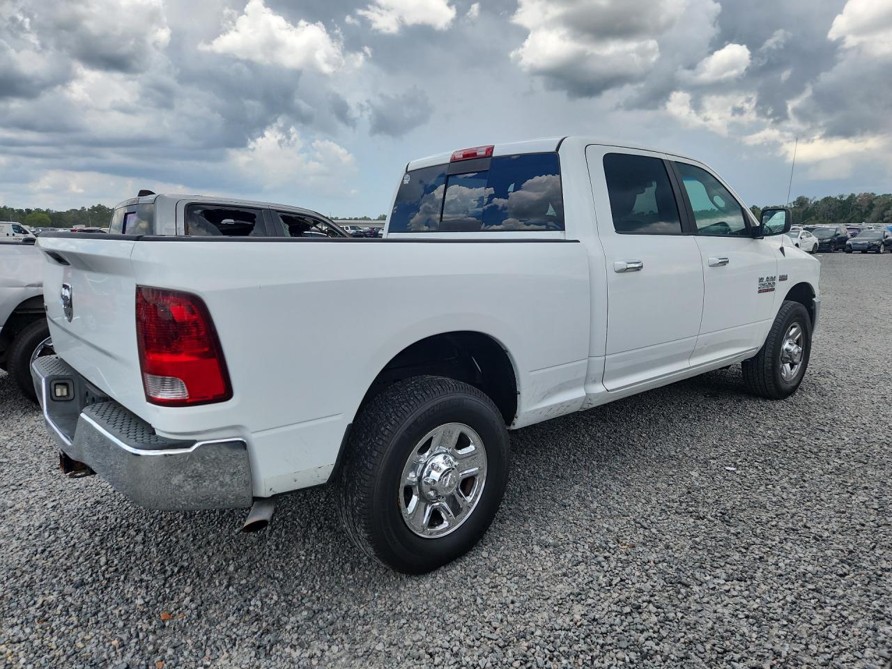 2015 Ram 2500 Slt White vin: 3C6TR4DT7FG520139