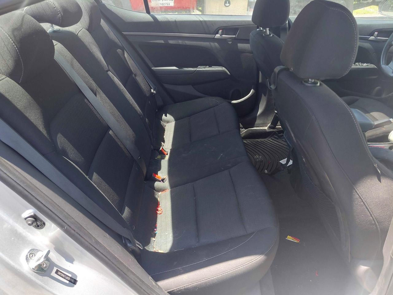 2018 Hyundai Elantra Value Edition Silver vin: 5NPD84LF1JH268996